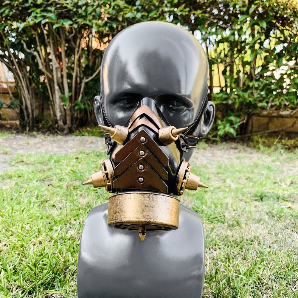 Halloween Steampunk Cosplay Costume Gold Black Party Mask For Men and Women
